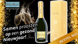 Joseph Perrier Cuvée Royale Brut heeft een lichtgele gouden kleur met weerspiegelingen rijk aan een rood-gouden gloed