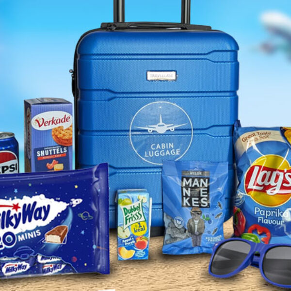 Blauwe underseater trolley zomerpakket met zonnebril en snacks