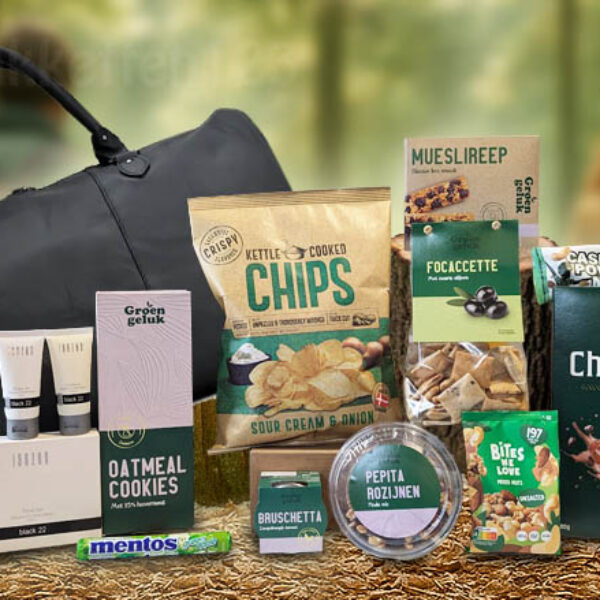Groen Reispakket – luxe reistas met travelset en heerlijke groene lekkernijen. Perfect als kerstpakket of relatiegeschenk.