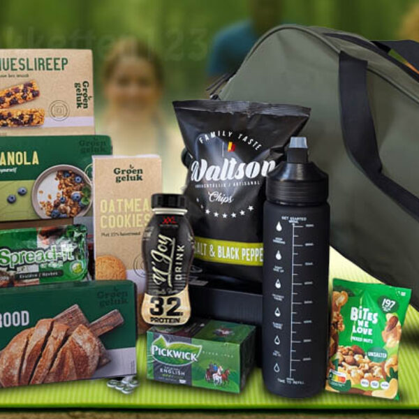Groen en gezond kerstpakket met sporttas